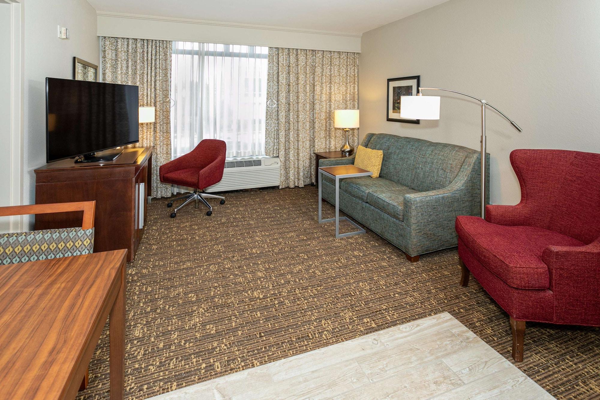 Hampton Inn & Suites Nashville-Green Hills Exterior foto