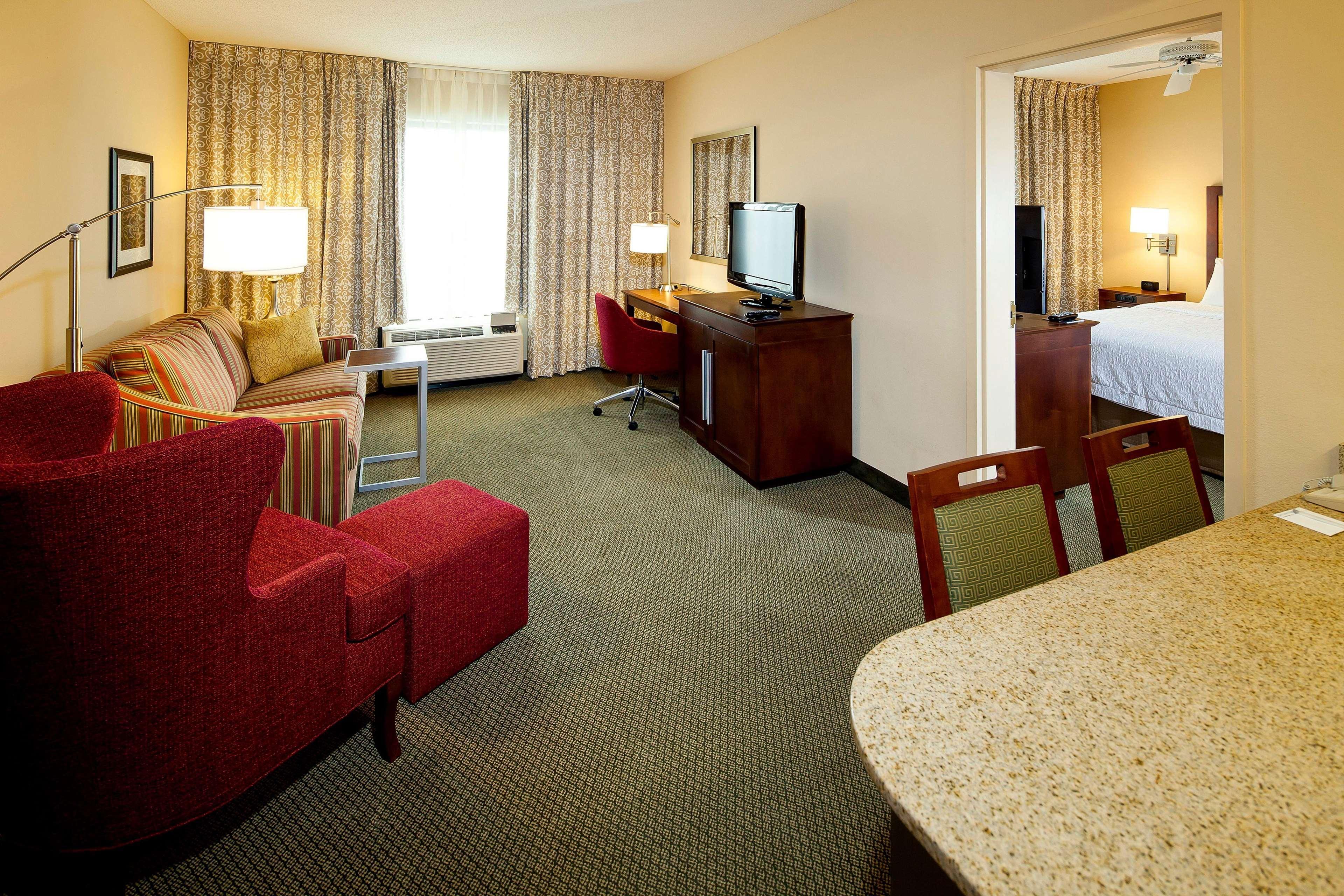 Hampton Inn & Suites Nashville-Green Hills Exterior foto